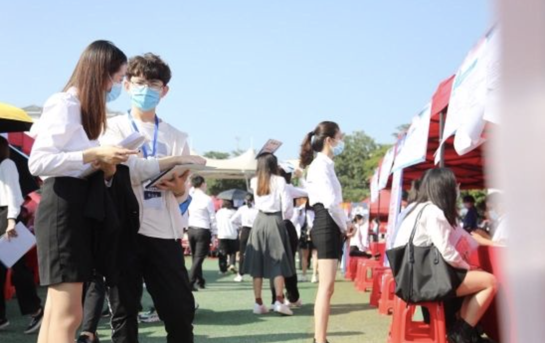 大学图书馆对学生的好处_图书馆对于大学生的作用_电子图书馆对大学生的好处